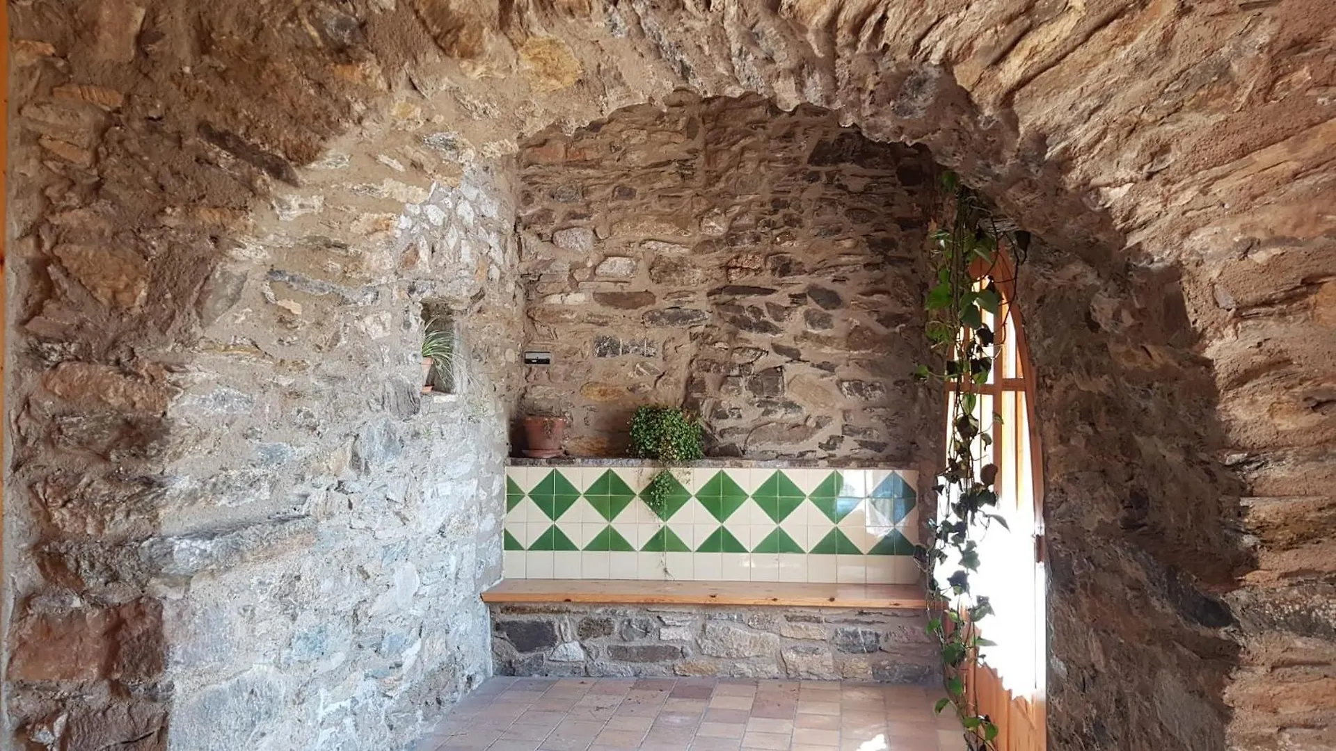 Rectoria Nova Villa Campelles
